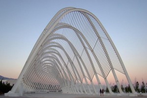 sigloxxi_grecia Pasarela de Calatrava en el estadio Olímpico de Atenas (Foto Flickr de Darrell Godliman)