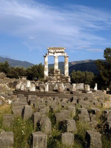 Tholos en el Santuario de Atenea Pronaia, en Delfos (Foto Flickr de pjink11)