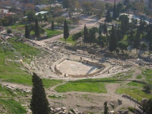 Teatro Dionisio, en la Acrópolis de Atenas 