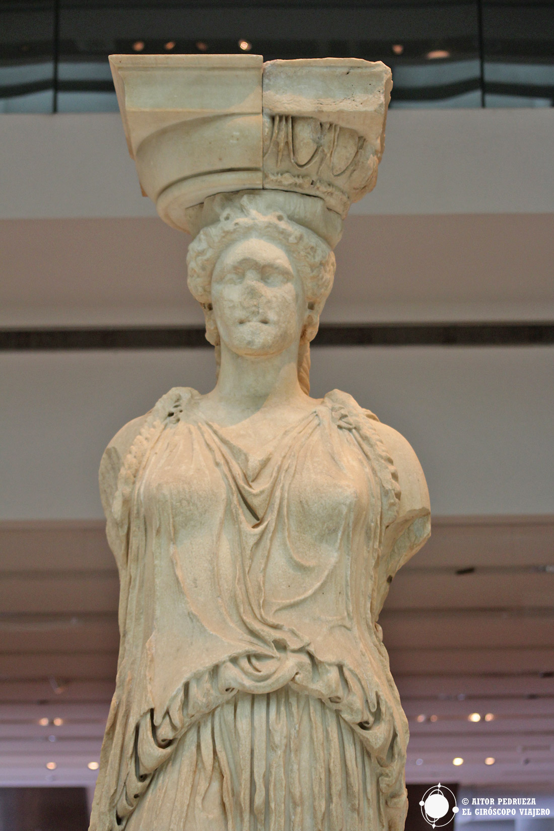 Cariádite del Erecteión en el Museo de la Acrópolis de Atenas