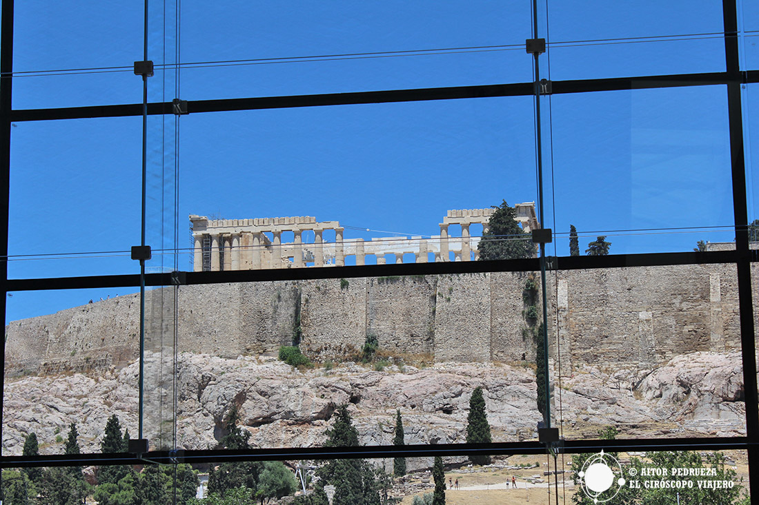 Vista del Acrópolis y el Partenón desde el Museo